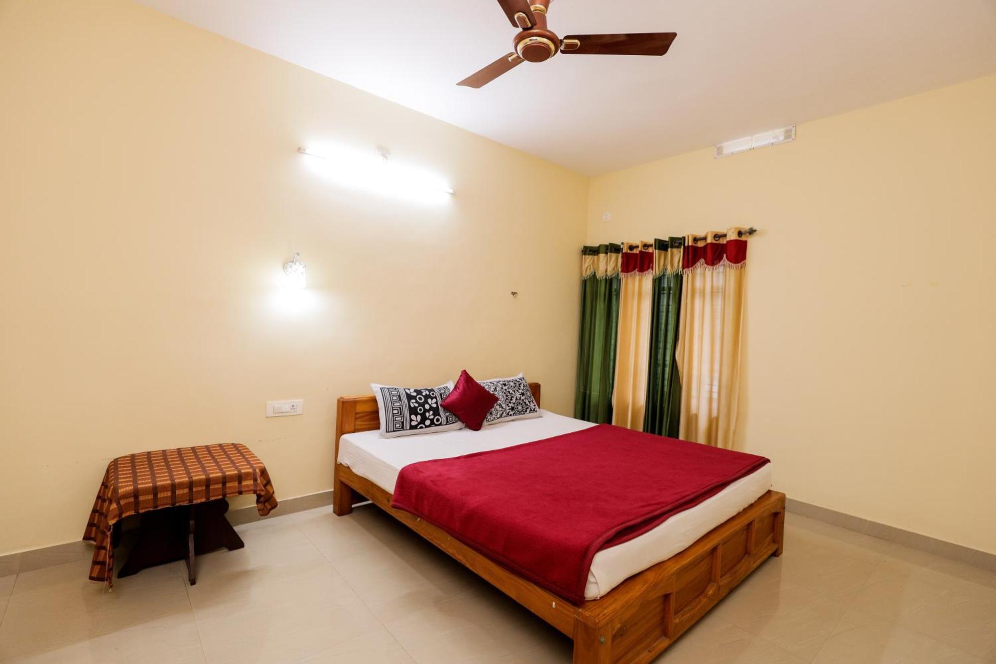 Sky Blue Homestay With Pool 비티리 외부 사진