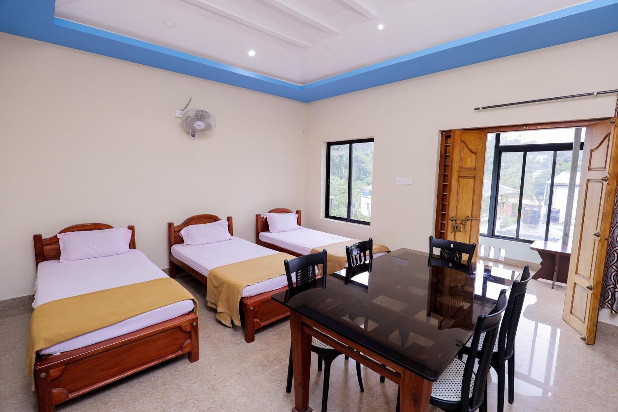 Sky Blue Homestay With Pool 비티리 외부 사진